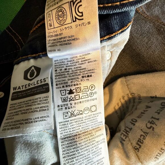 Levi's 512 Slim Tapered Fit Jeans in Dark Indigo size 31 L 30 - Picture 11 of 11